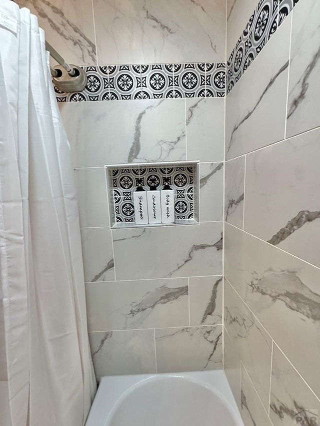 303 S Animas St, Trinidad, CO 81082 - view of bathroom