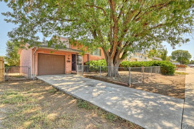 24 Chestnut Dr, Pueblo, CO 81005 - photo 5