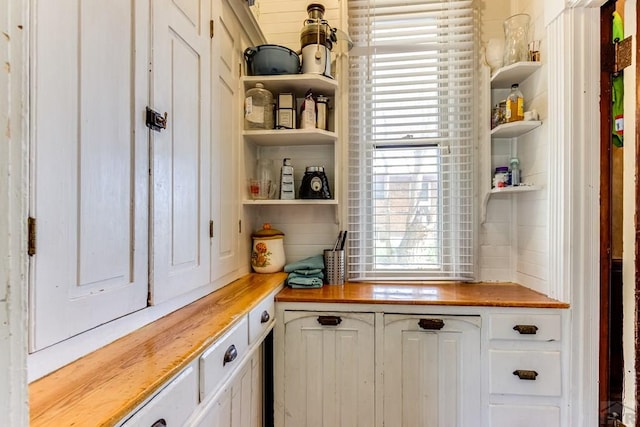 view of mudroom
