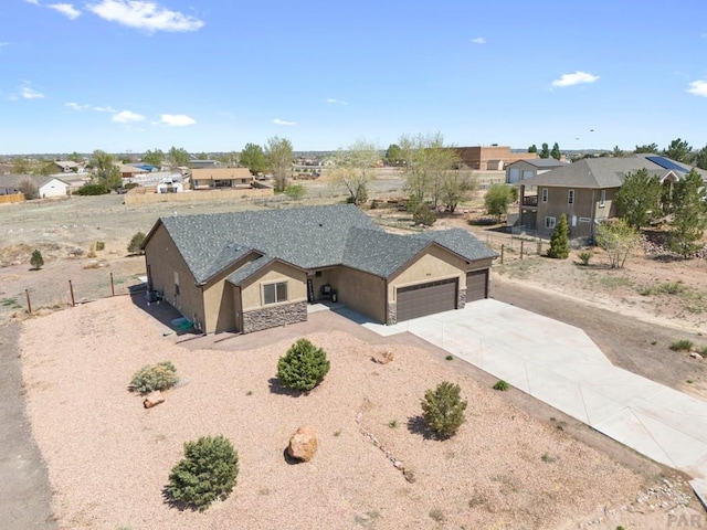 drone / aerial view featuring a residential view