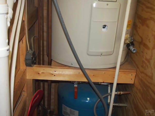 8888 Zorn Rd, Rye, CO 81069 - interior space featuring water heater