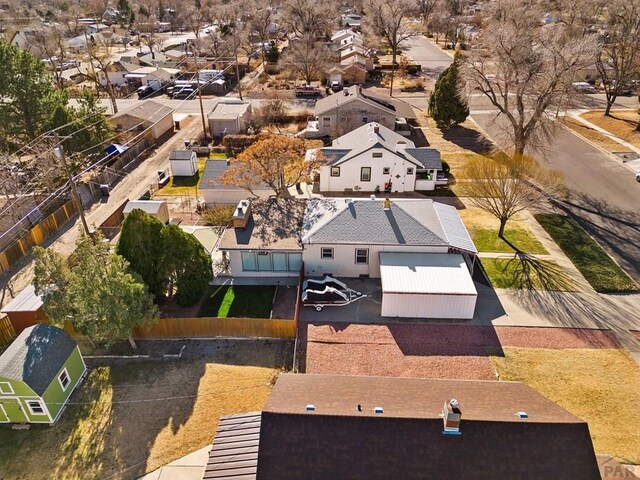 birds eye view of property featuring a residential view