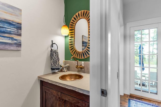 6430 Signal Mountain Rd, Beulah, CO 81023 - bathroom featuring vanity