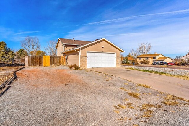 Listing photo 3 for 631 S Bow Mar Dr, Pueblo West CO 81007