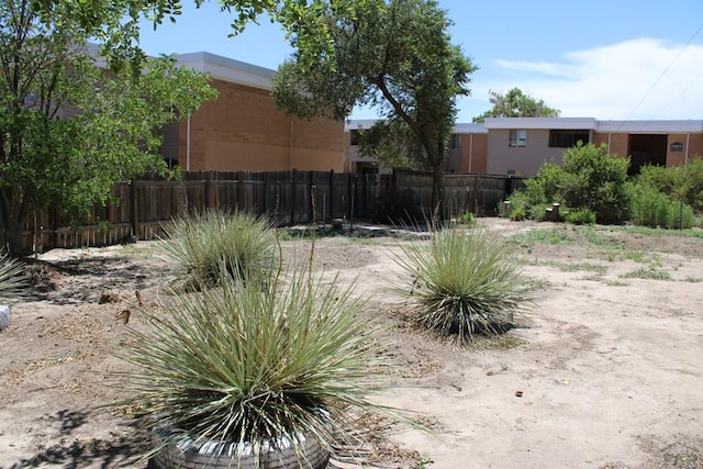 2006 W 13th St, Pueblo, CO 81001 - view of yard
