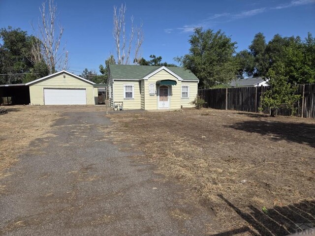2211 E Orman Ave, Pueblo, CO 81004 - photo 3