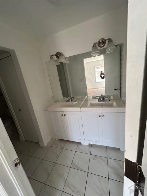 21 Terrace Dr, Pueblo, CO 81001 - full bathroom with double vanity