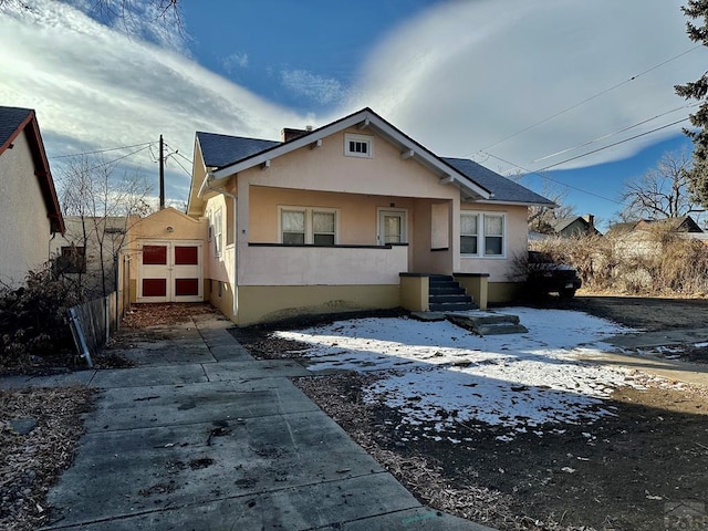 410 W 25th St, Pueblo, CO 81003 - bungalow-style home with stucco siding