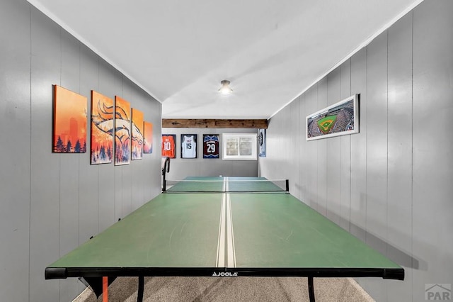 view of recreation room