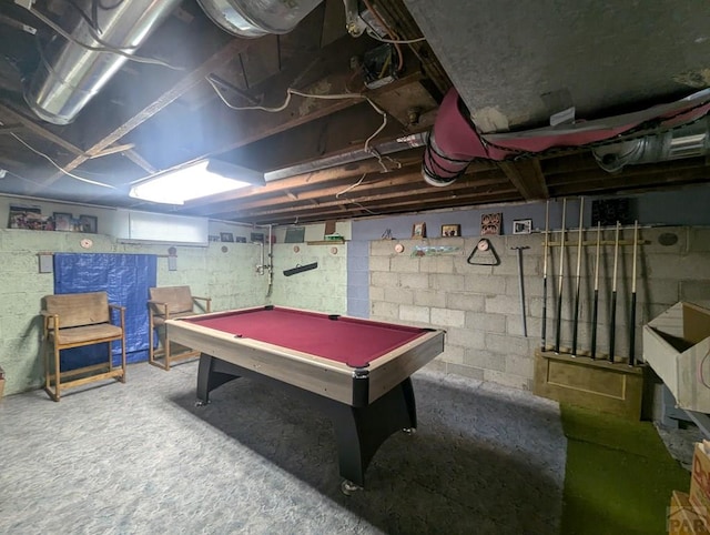 rec room with billiards