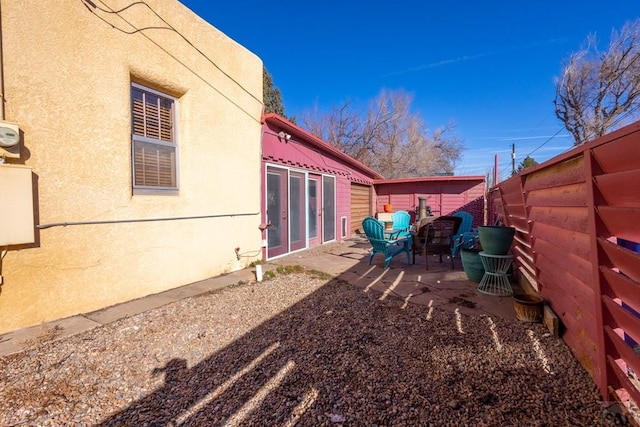 view of yard with a patio