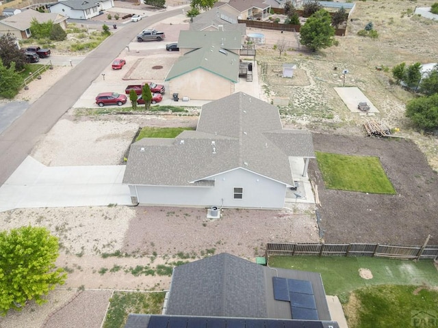 birds eye view of property featuring a residential view