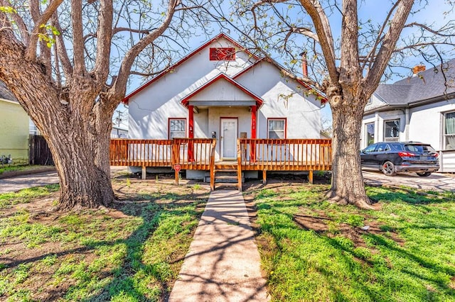 710 Wilson Ave, Pueblo, CO 81004 - view of front facade featuring a deck