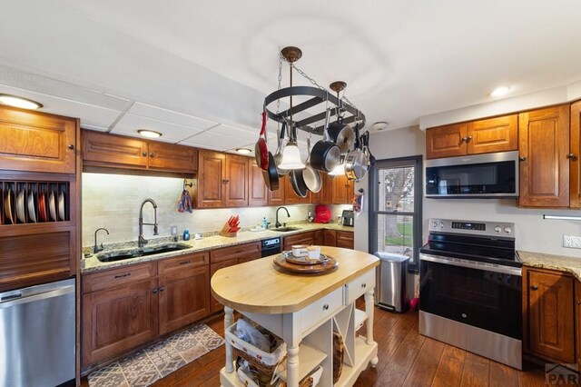 817 E Clarion Dr, Pueblo, CO 81007 - photo 29