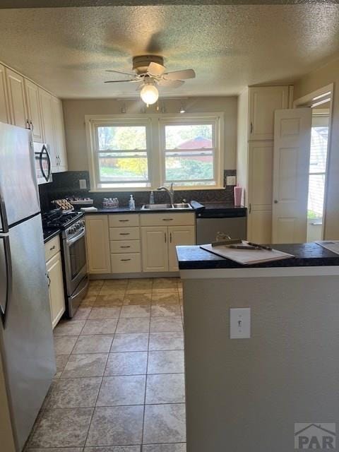 1518 Bonforte Blvd, Pueblo, CO 81001 - photo 4