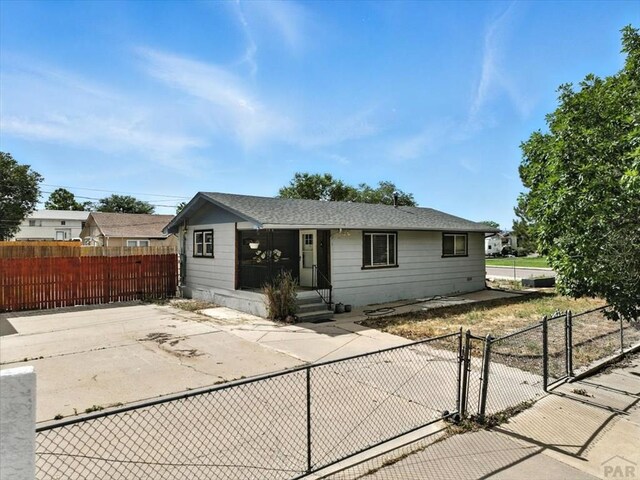 2402 W 17th St, Pueblo, CO 81003 - photo 7