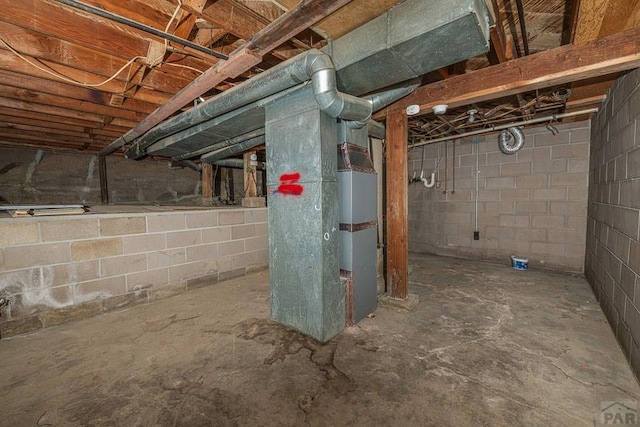 1902 E 12th St, Pueblo, CO 81001 - unfinished basement featuring heating unit
