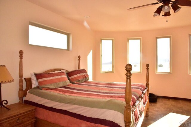 bedroom featuring a ceiling fan