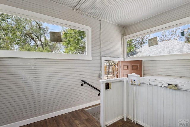 1934 E 11th St, Pueblo, CO 81001 - view of staircase