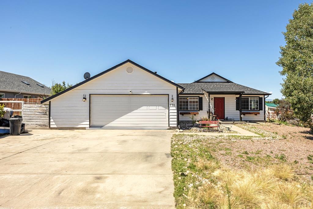 772 E Clarion Dr, Pueblo West, CO 81007 - photo 1