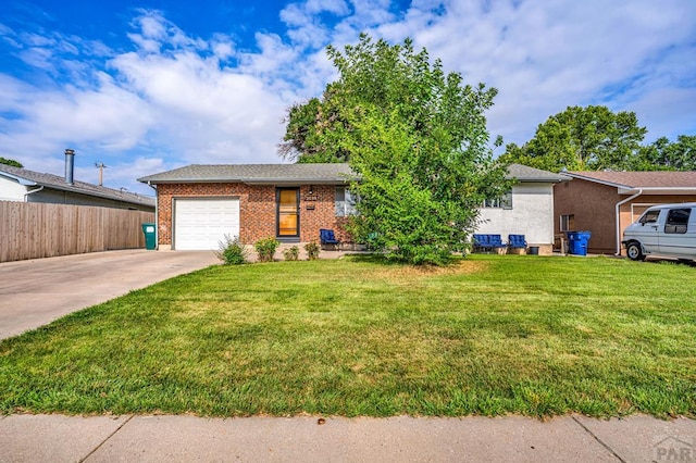 2039 Vinewood Ln, Pueblo, CO 81005 - photo 1