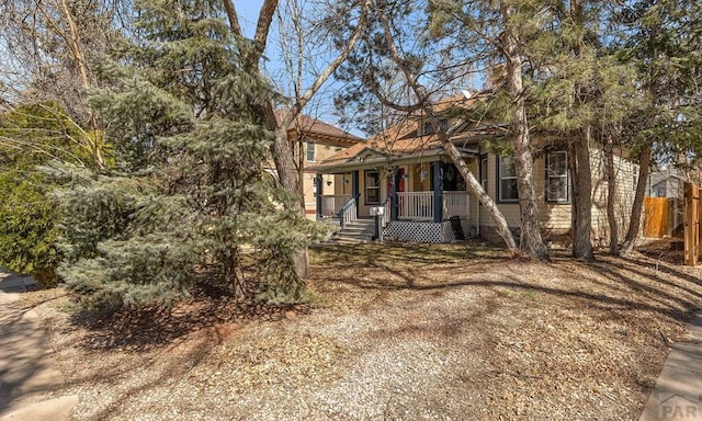 view of front of home with covered porch