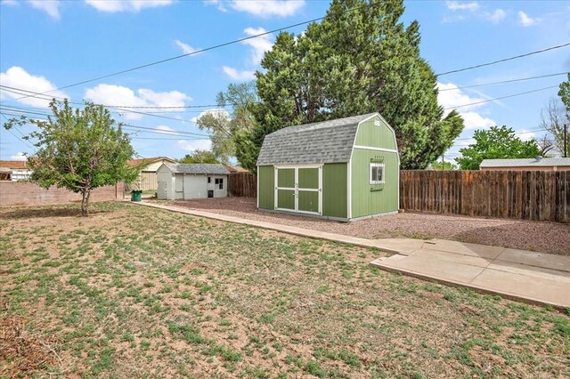 423 Washington St, Pueblo, CO 81004 - view of yard