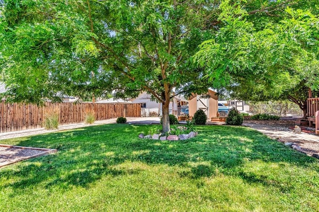 1215 Greenwood Ave, Canon City, CO 81212 - view of yard