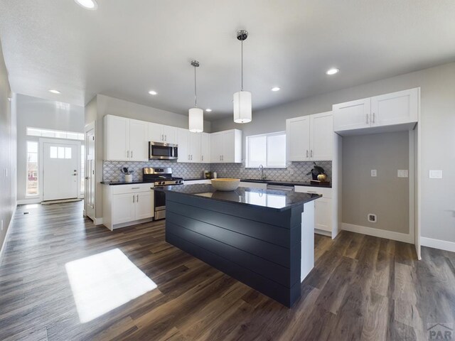 1481 W Delaney Dr, Pueblo West, CO 81007