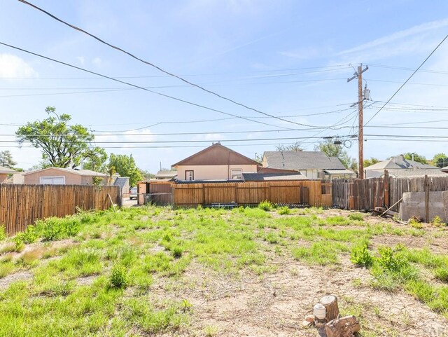 1908 Claremont Ave, Pueblo, CO 81004 - view of yard