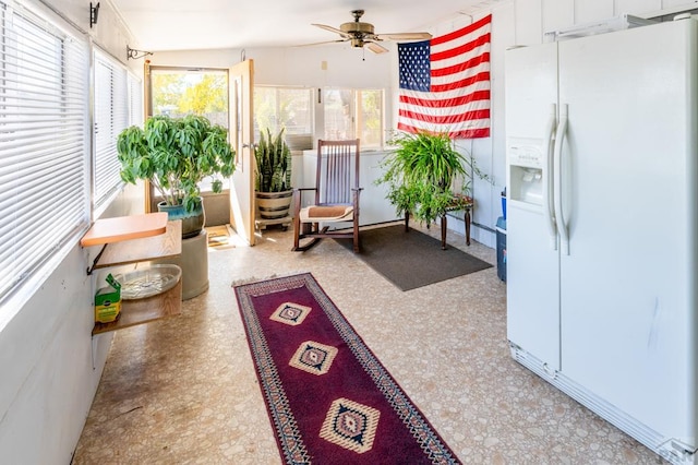 lobby featuring a sunroom