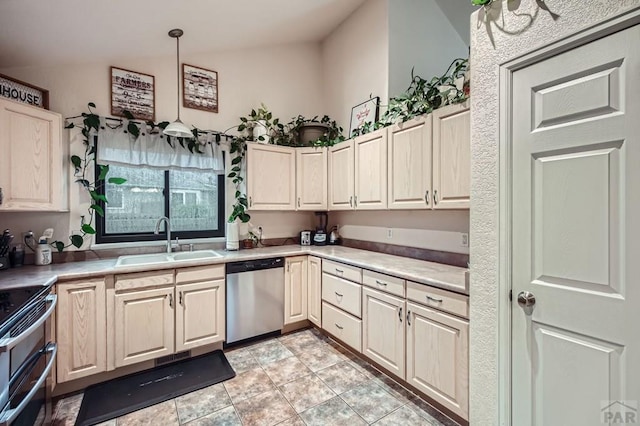 8 Stoneacre Ct, Pueblo, CO 81005 - photo 11
