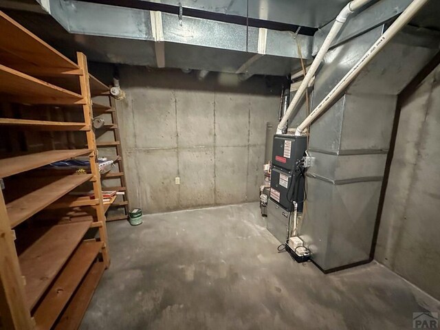 view of unfinished basement