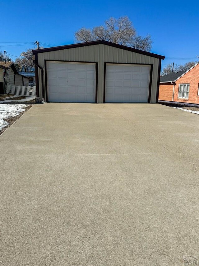 view of detached garage