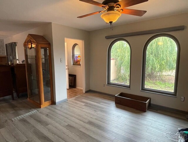 8 S Glenrose Dr, Pueblo, CO 81007 - photo 3