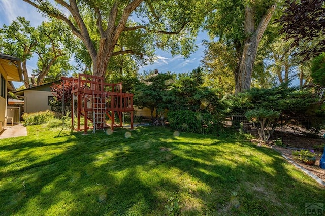 view of yard featuring a playground