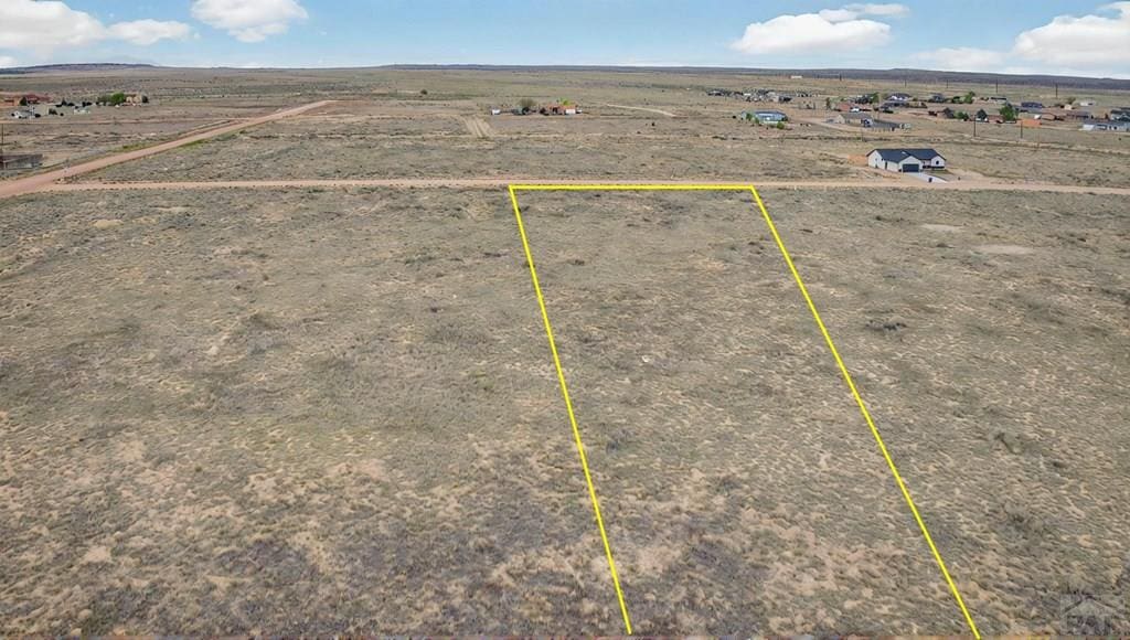 816 E Cholla Dr, Pueblo West, CO 81007
