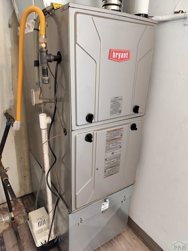 1143 25th Ln, Pueblo, CO 81006 - utilities featuring heating unit
