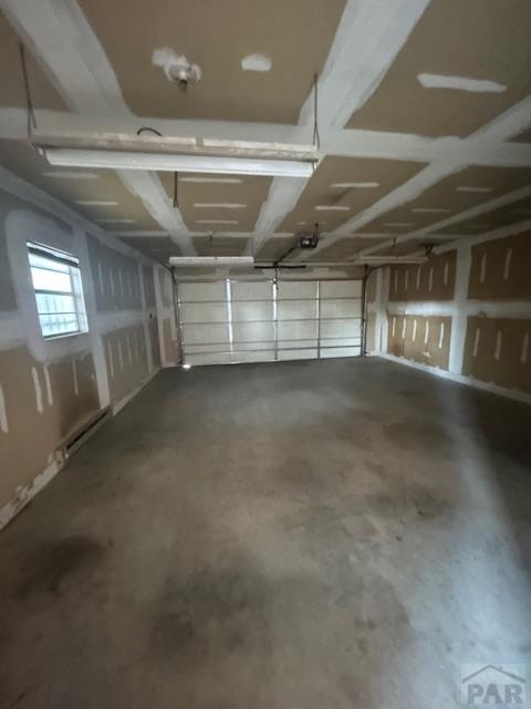 1045 Berkley Ave, Pueblo, CO 81004 - view of garage