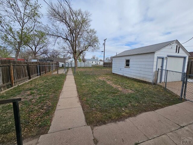 909 S 10th St, Lamar, CO 81052 - photo 14