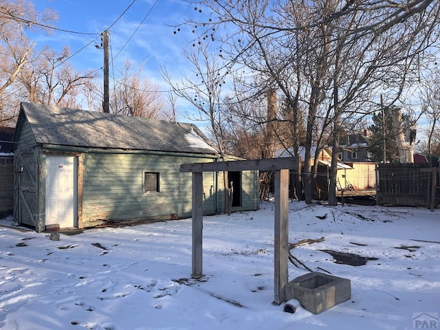 exterior space with fence