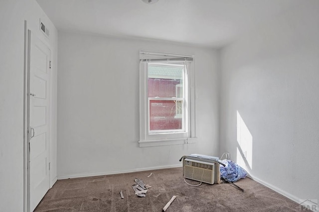 1110-112 E 6th St, Pueblo, CO 81001 - empty room with carpet flooring, visible vents, and baseboards