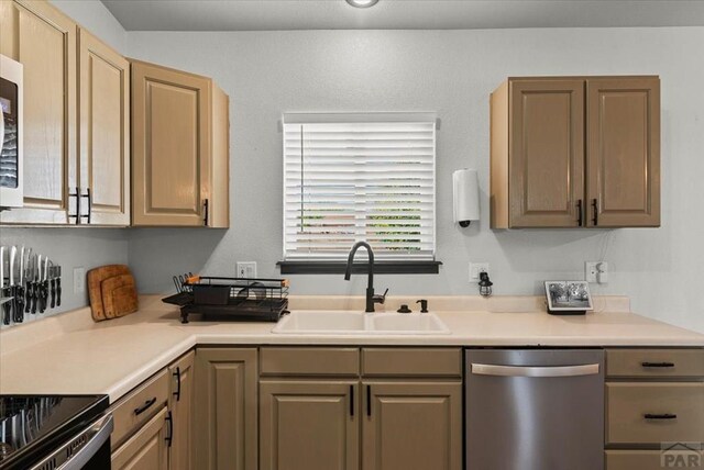 225 N Merrill Dr, Pueblo West, CO 81007 - photo 15