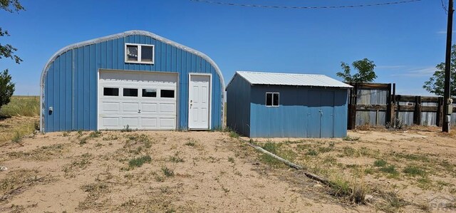 detached garage with driveway