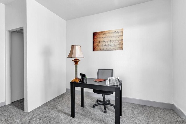 home office featuring carpet