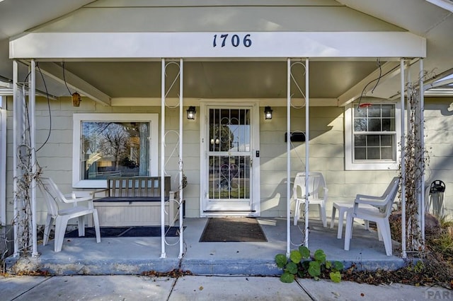 view of entrance to property