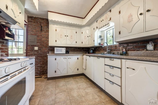 2233 Daniel Rd, Pueblo, CO 81006 - photo 8