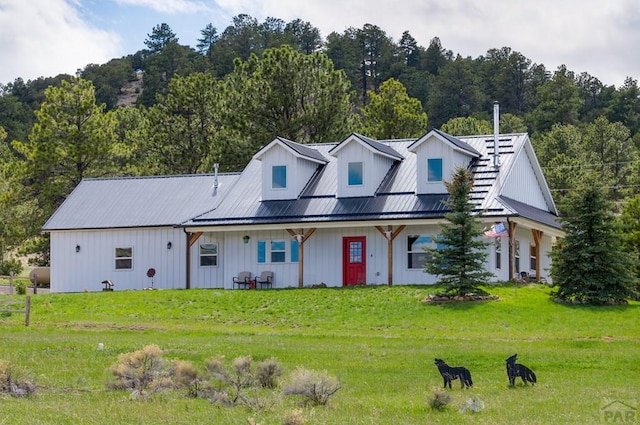 311 Knickerbocker Rd, Silver Cliff, CO 81252 - modern farmhouse with a front yard